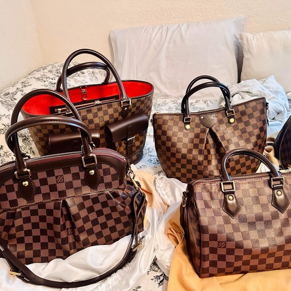 ❤️ SOLD! Louis Vuitton Trevi PM - Pristine Condition! ❤️ - Picture 9 of 12